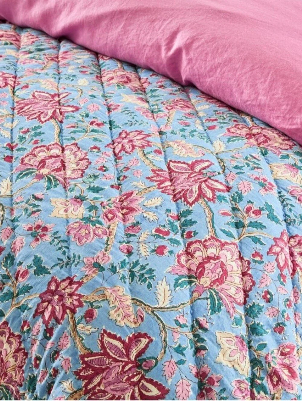 POTTERY BARN Shannon Reversible Kingsize Quilt w/ 2 Matching Shams In Pink/Blue